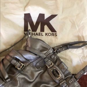 Michael Kors Carry All Never Full Purse 👛